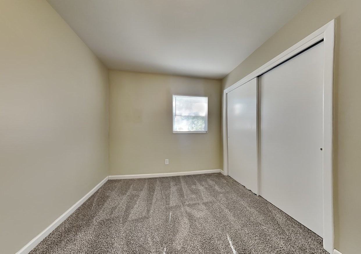 6336 E 17th Avenue Pkwy - Photo 7 of 8