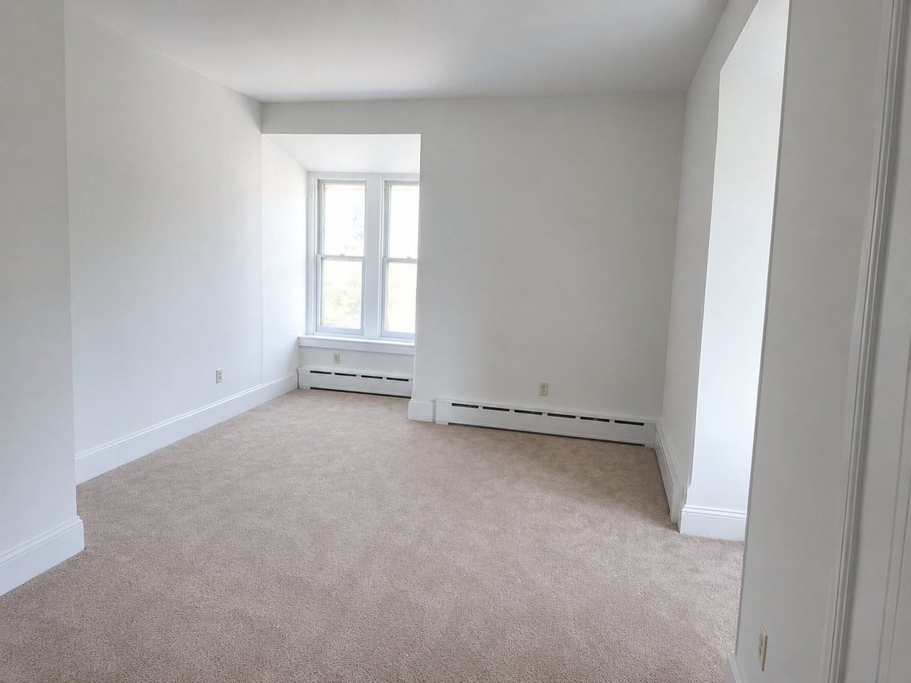 201 Bradford Ave #3 - Photo 2 of 9