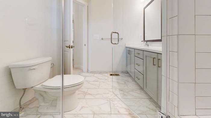 7015 Cheston Way - Photo 3 of 19