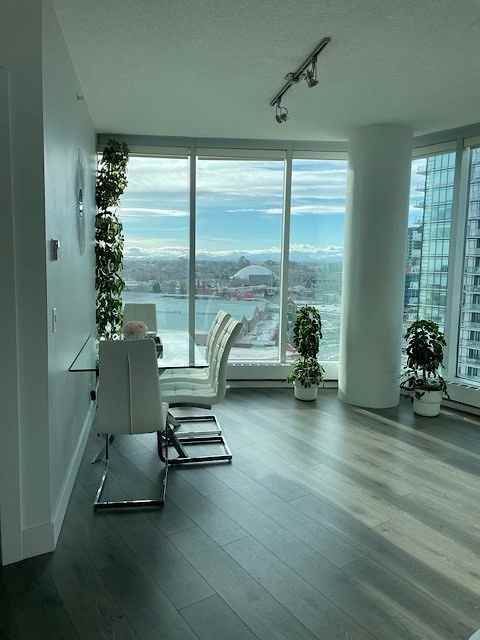433 Arriva Condominiums - Photo 6 of 12