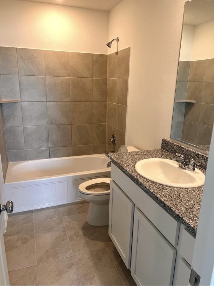 9744 Skyhawk Ave #NA - Photo 5 of 6