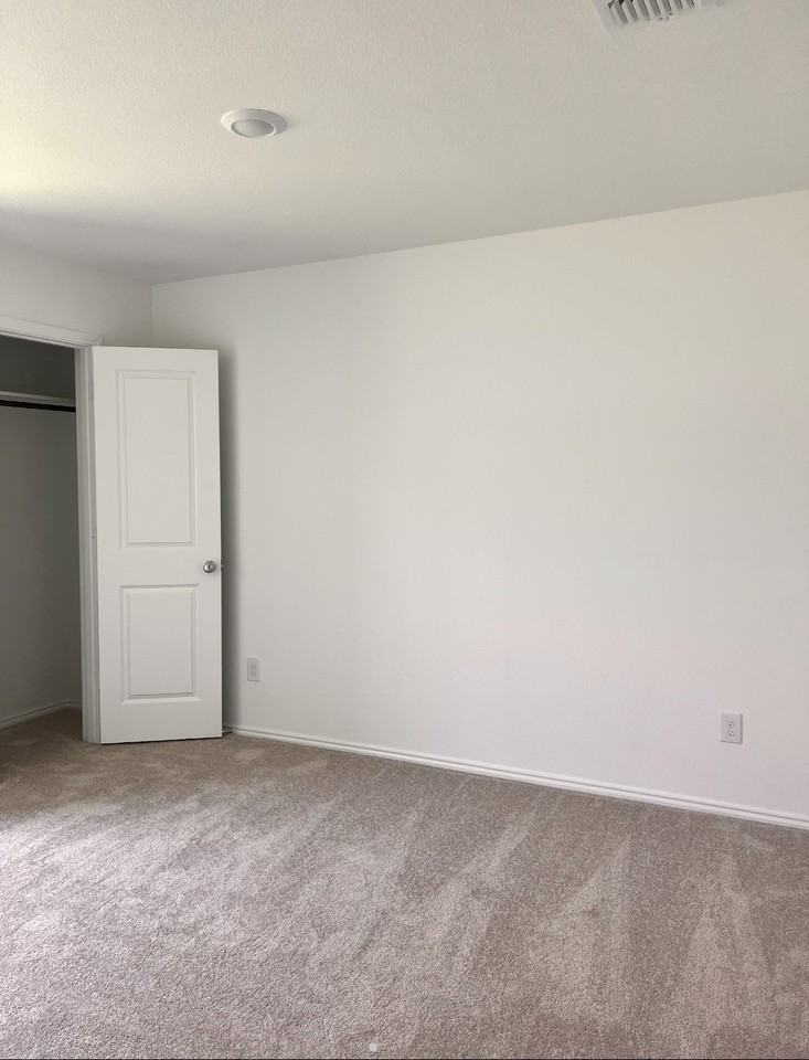 9744 Skyhawk Ave #NA - Photo 6 of 6