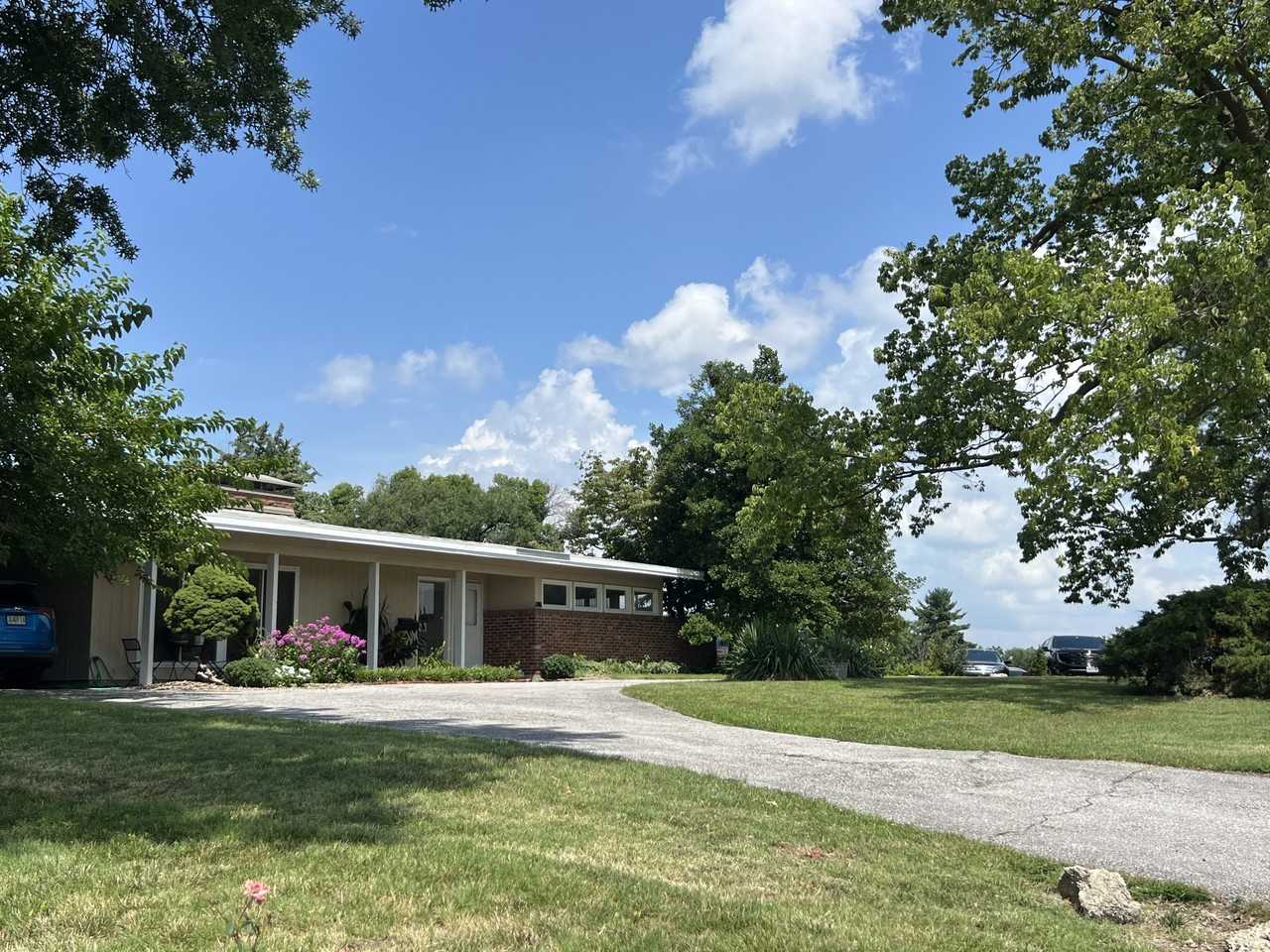 2205 N Country Club Dr #NA - Photo 7 of 27