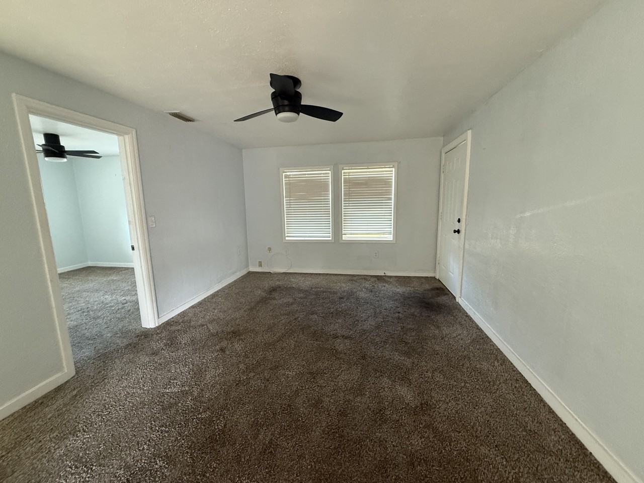 229 Troy St Ne #10 - Photo 5 of 6