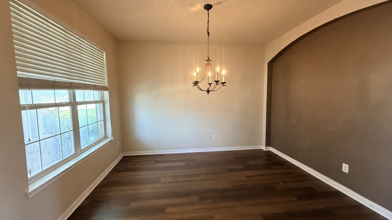 612 Dyann Dr #NA - Photo 2 of 21