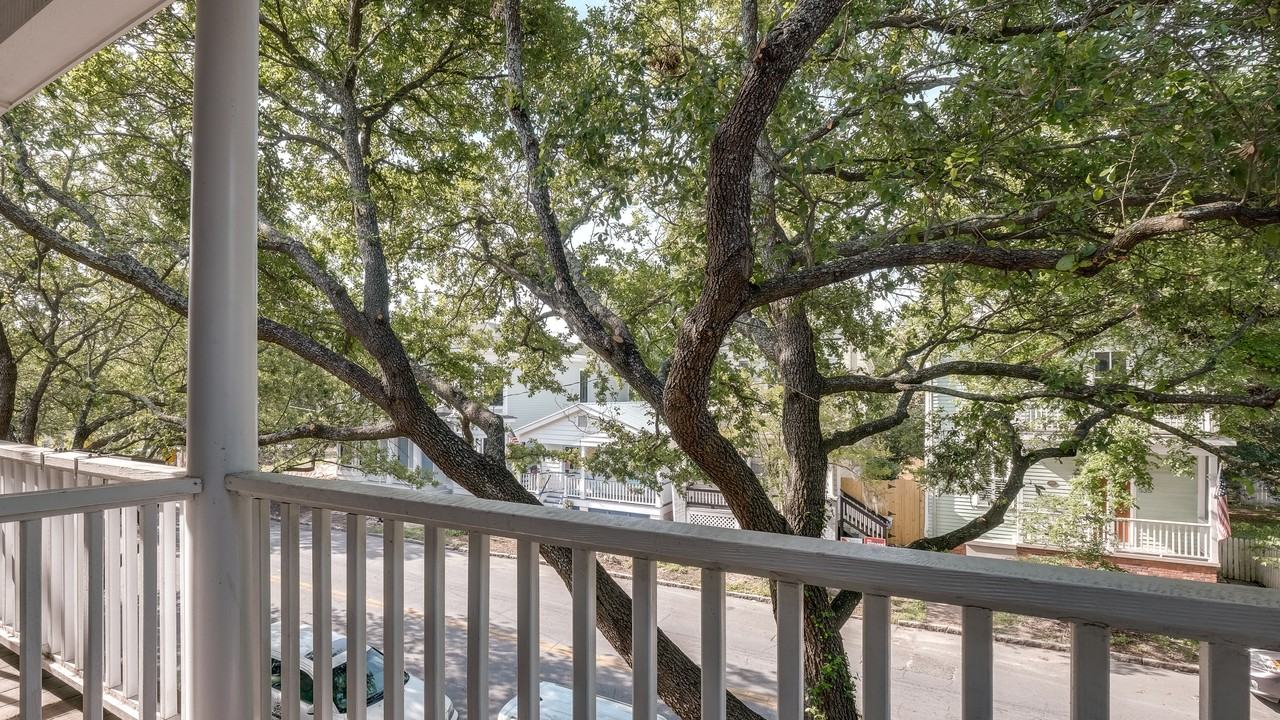 E Gwinnett St #536B - Photo 4 of 22