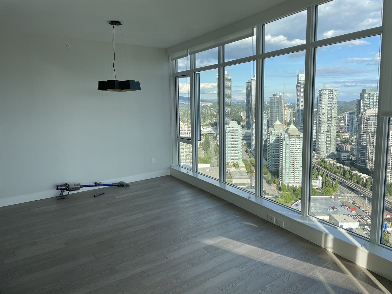 1788 Gilmore Avenue - Photo 3 of 16
