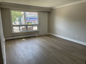 381 Royal York Rd - Photo 1 of 1