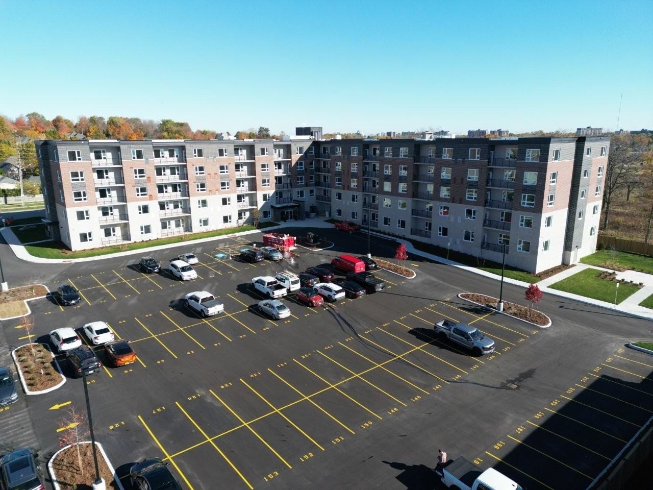805 Southdale Rd W - Photo 6 of 7