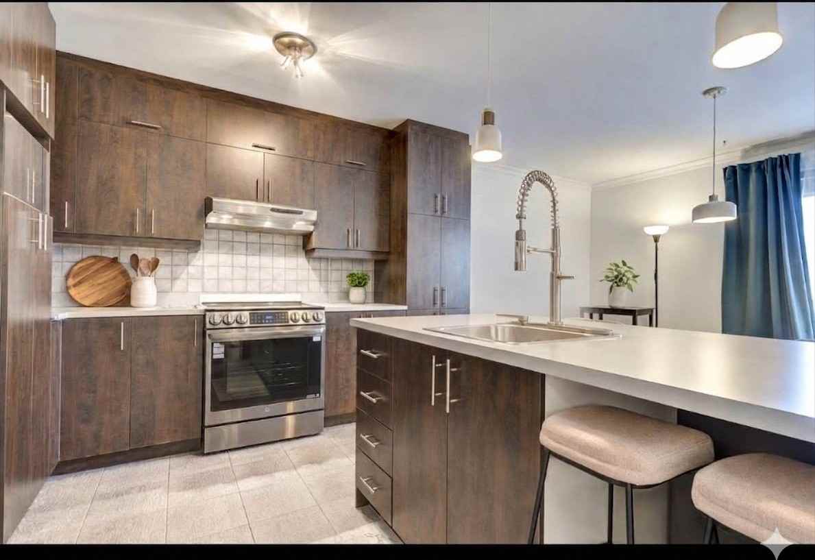 9104 Rue Notre-Dame E - Photo 3 of 11