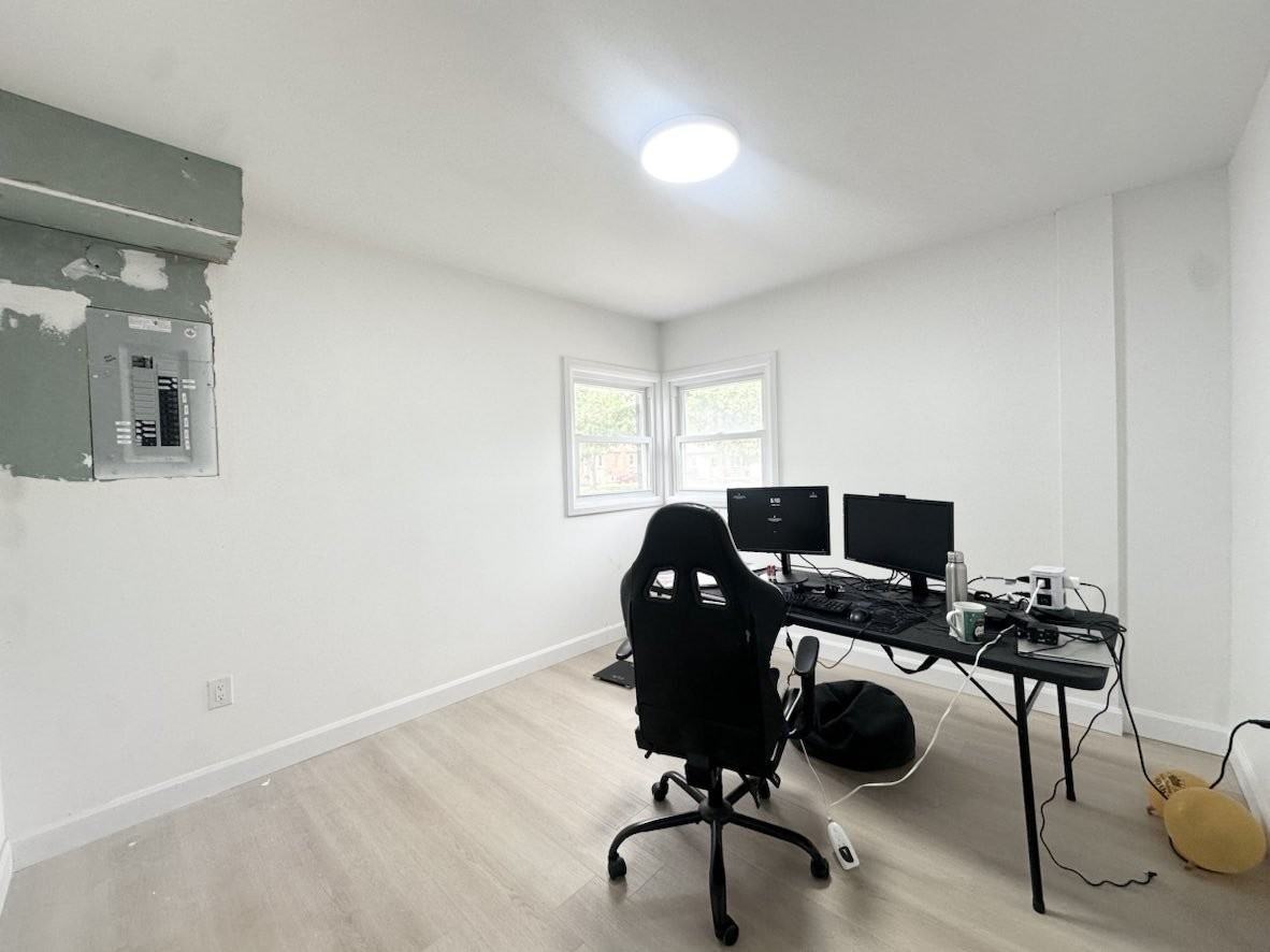 419 Ronald St - Photo 6 of 10