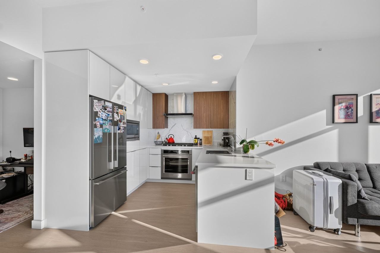 7769 Park Crescent #2604 - Photo 4 of 26