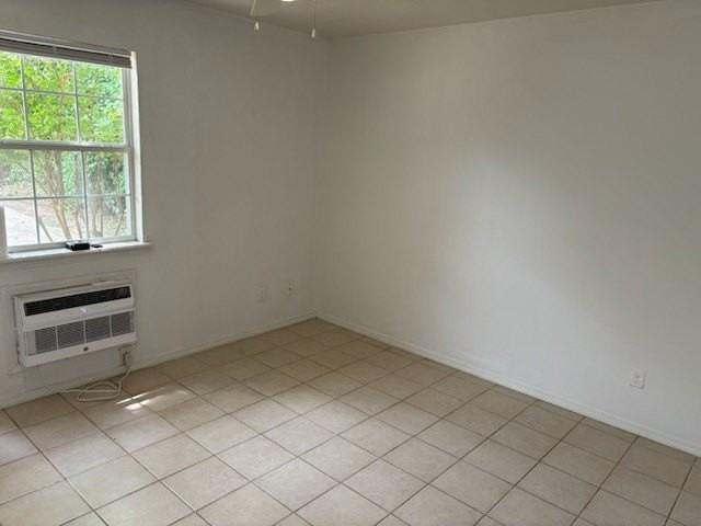 1205 N Oakland Ave #1 - Photo 2 of 8