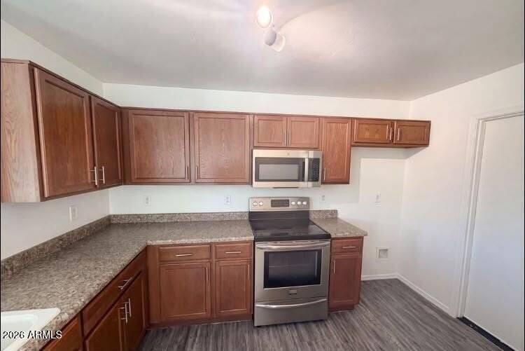 935 W Placita Canalito - Photo 7 of 12