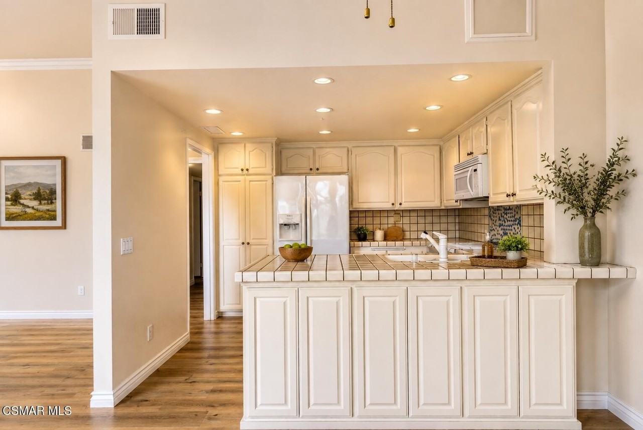 32355 Saddle Mountain Dr - Photo 5 of 5