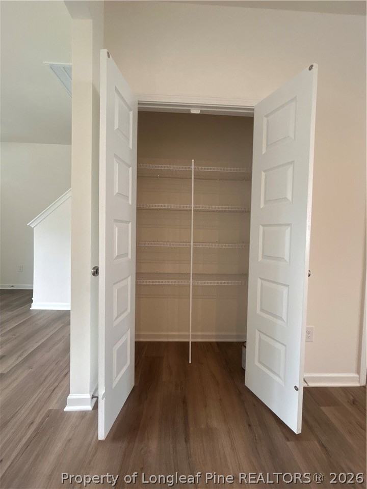 1423 Goldsboro Ave - Photo 5 of 20