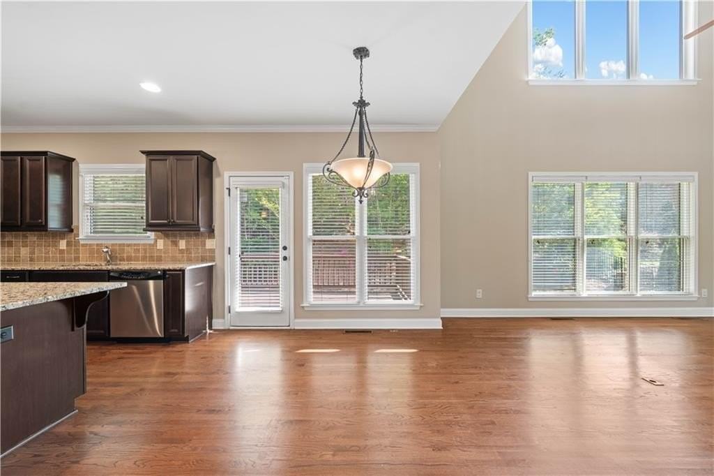 2180 Hilltop Overlook Way - Photo 3 of 39