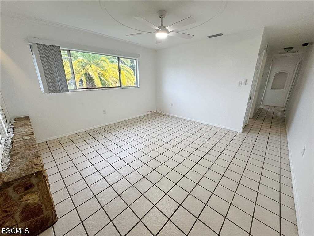 13208 Fourth St - Photo 2 of 14