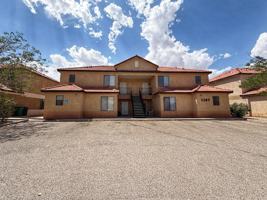 featured image of 1105 Meadowlark Way Se #C