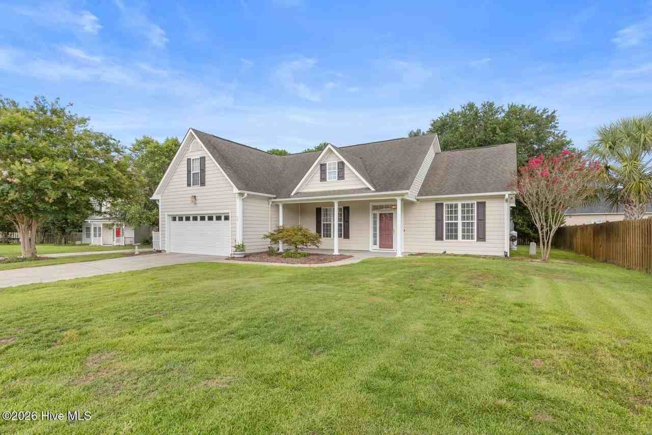 38 Amber Ct - Photo 2 of 33