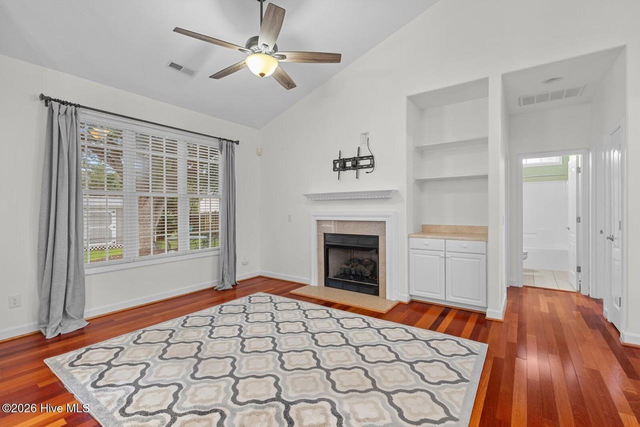 38 Amber Ct - Photo 6 of 33