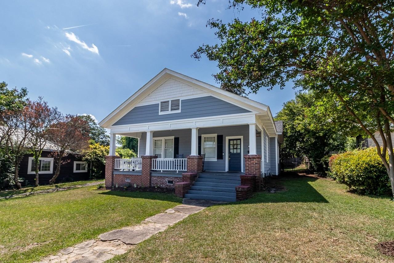1117 Cobb St - Photo 2 of 25