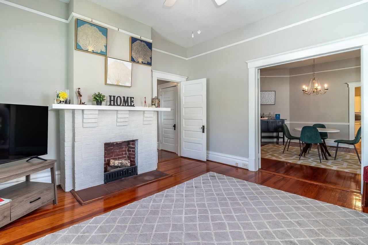 1117 Cobb St - Photo 5 of 25
