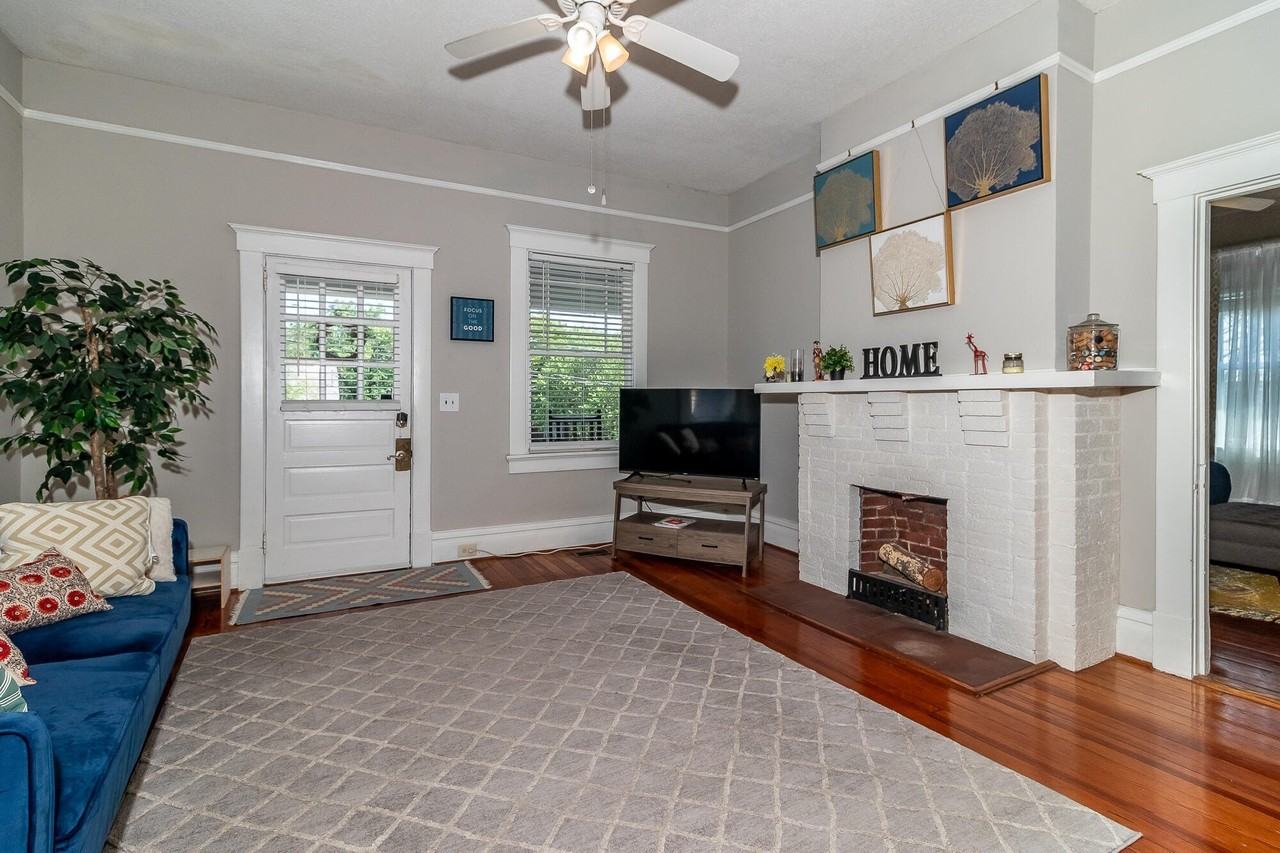 1117 Cobb St - Photo 6 of 25