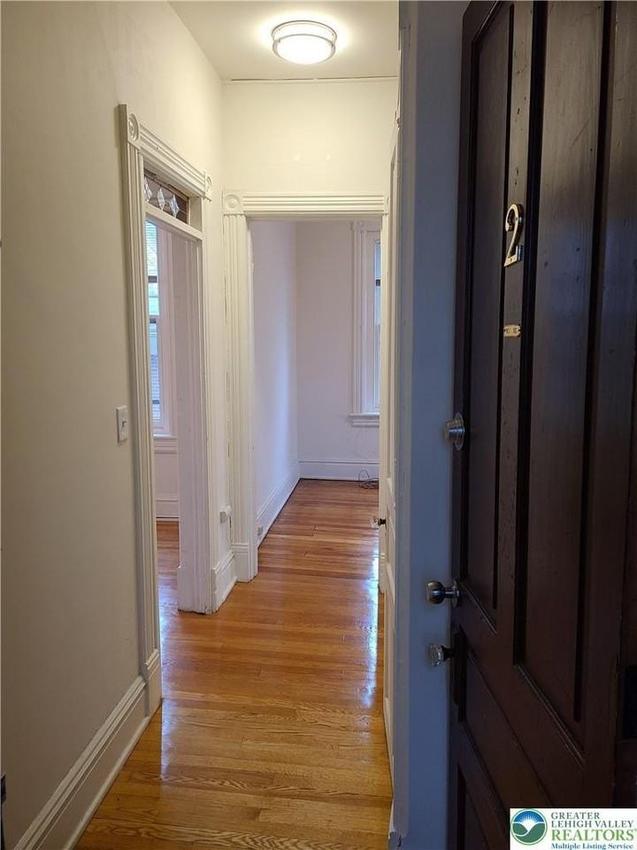 507 1st Ave #2R - Photo 5 of 28