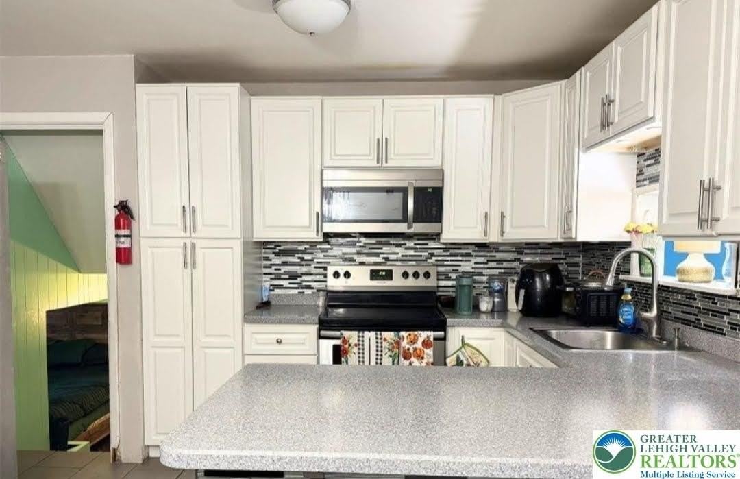 2413 S Church St - Photo 6 of 23