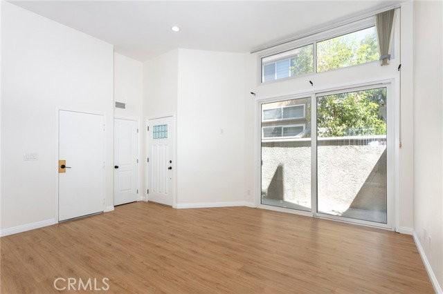 21901 Lassen St #113 - Photo 6 of 8