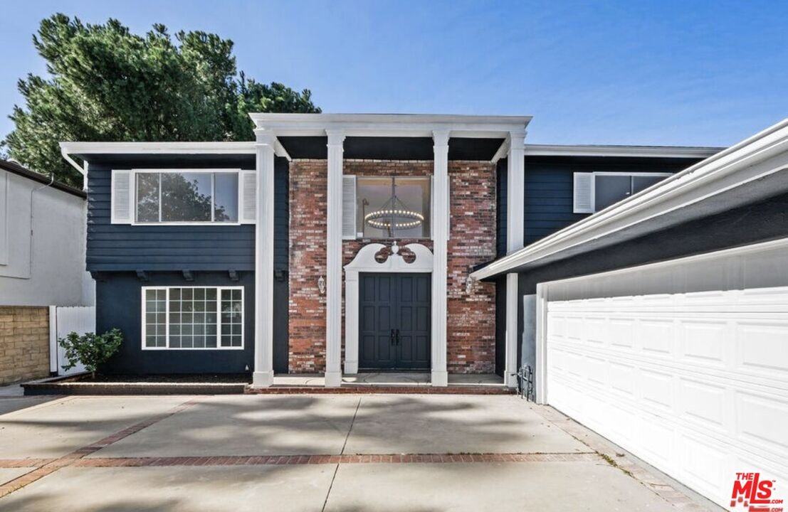 6257 Lindley Ave - Photo 4 of 8