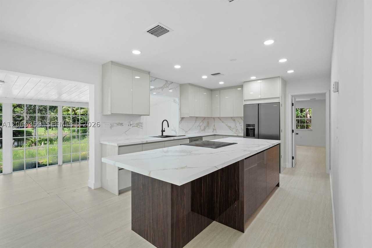 11770 Griffing Blvd #0 - Photo 3 of 44