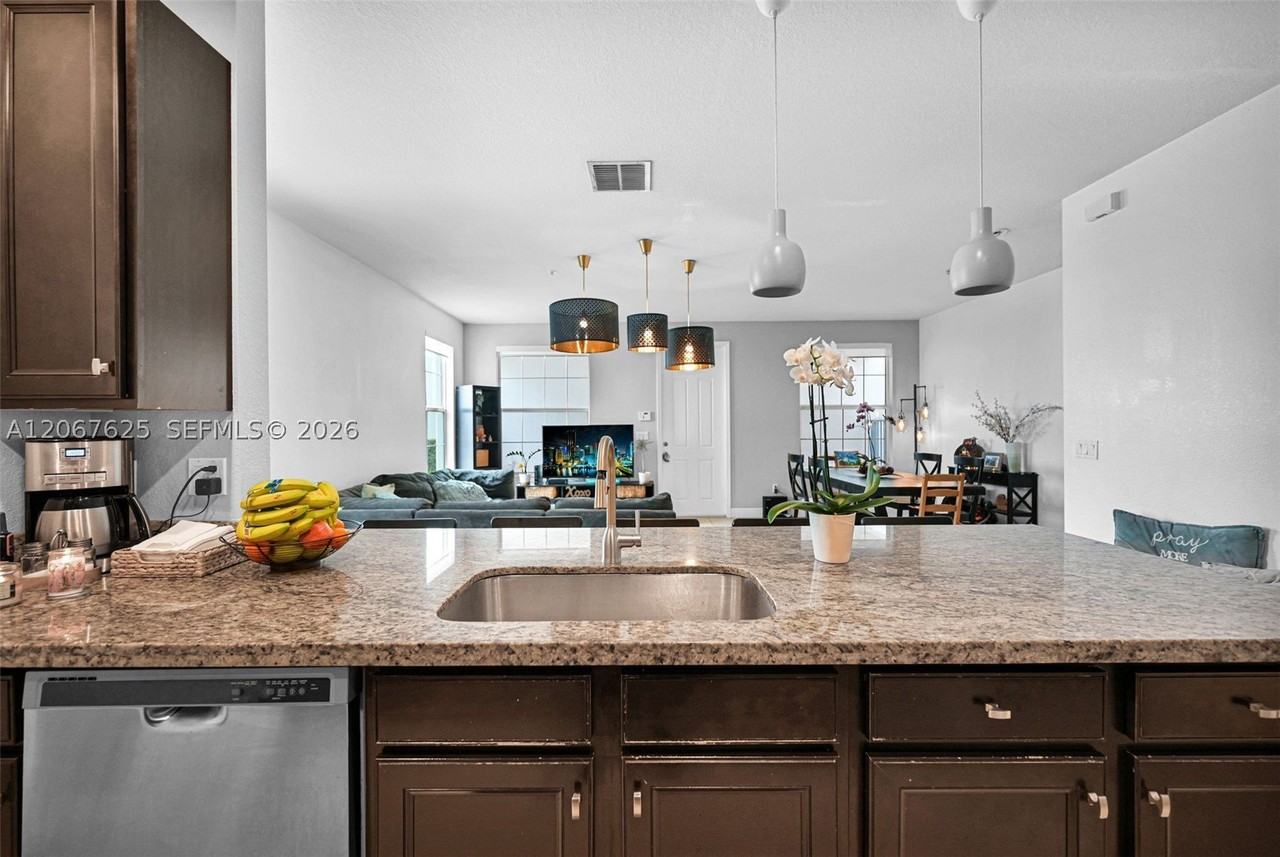 11940 Sw 25th Ct #2 - Photo 4 of 44
