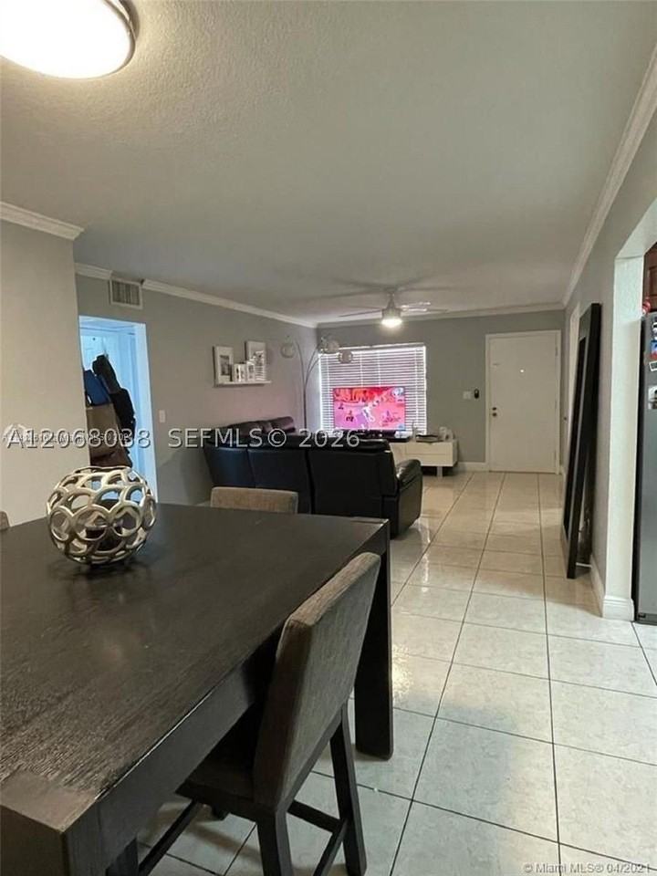 12860 Sw 43rd Dr #244B - Photo 4 of 10