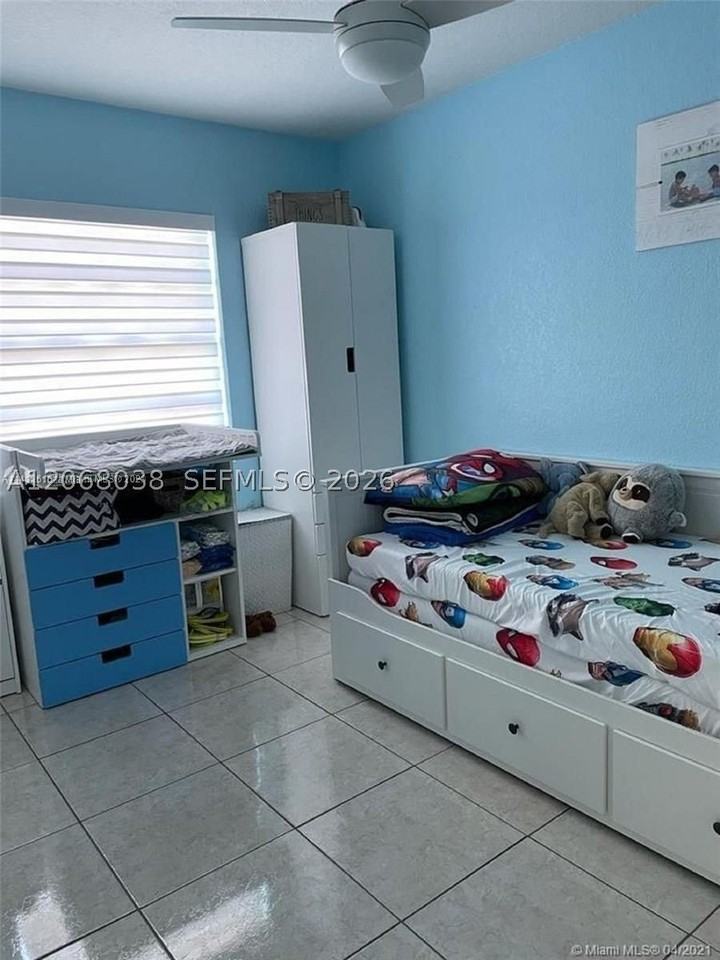 12860 Sw 43rd Dr #244B - Photo 7 of 10