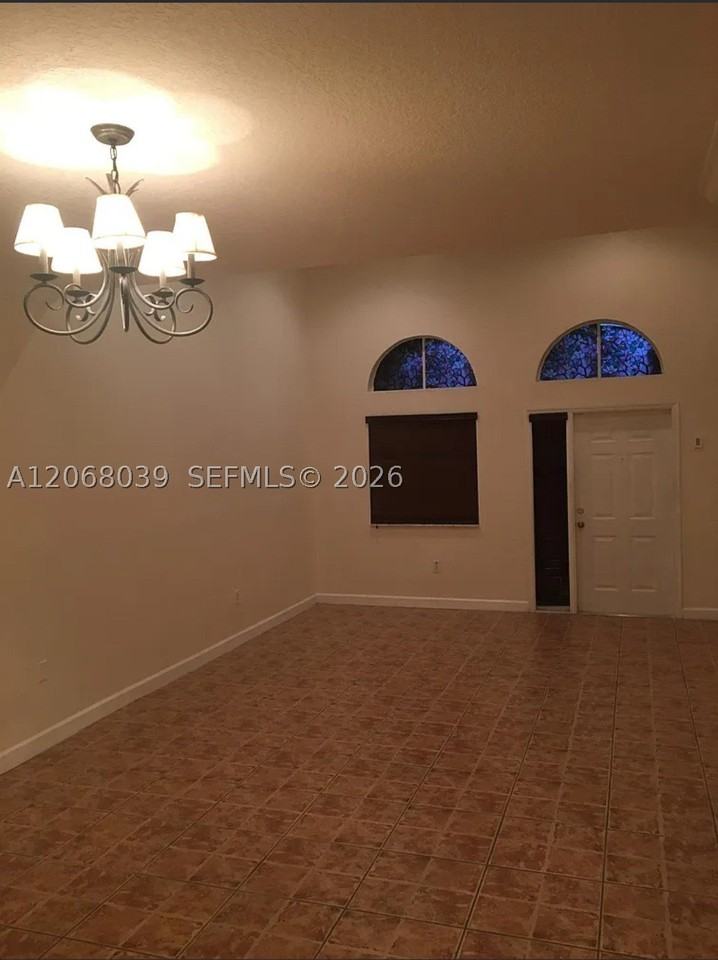 13471 Sw 288th Ter - Photo 3 of 33