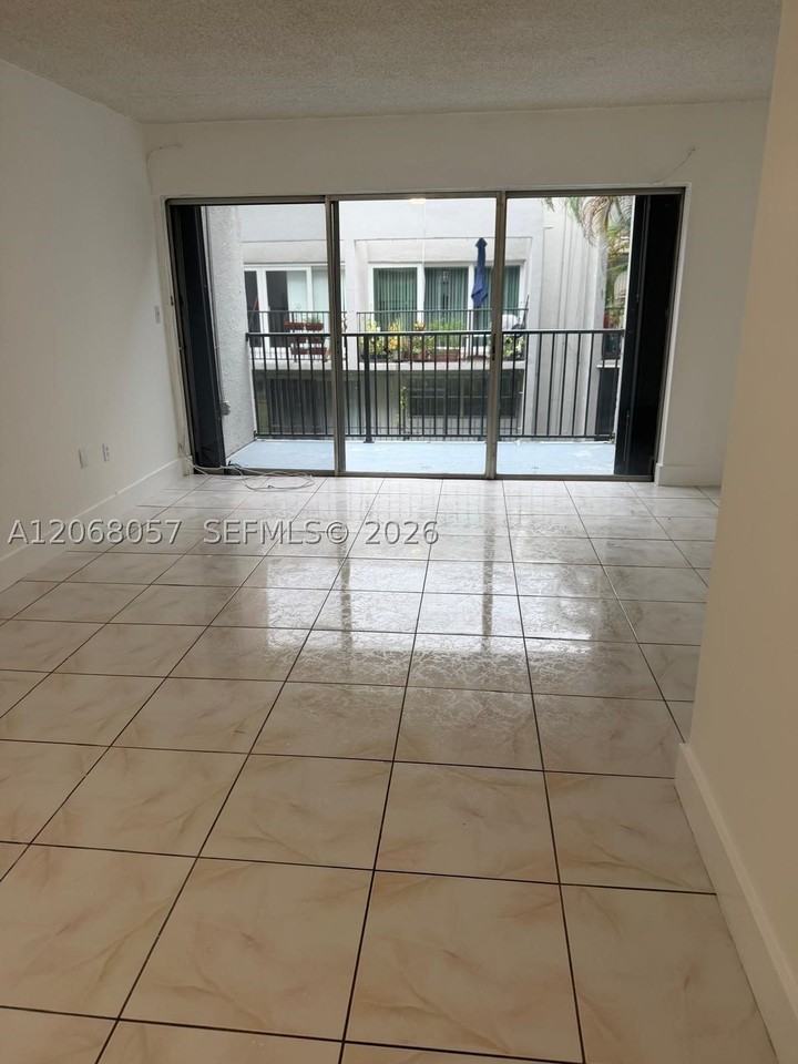 30 Nw 87th Ave #C223 - Photo 4 of 10
