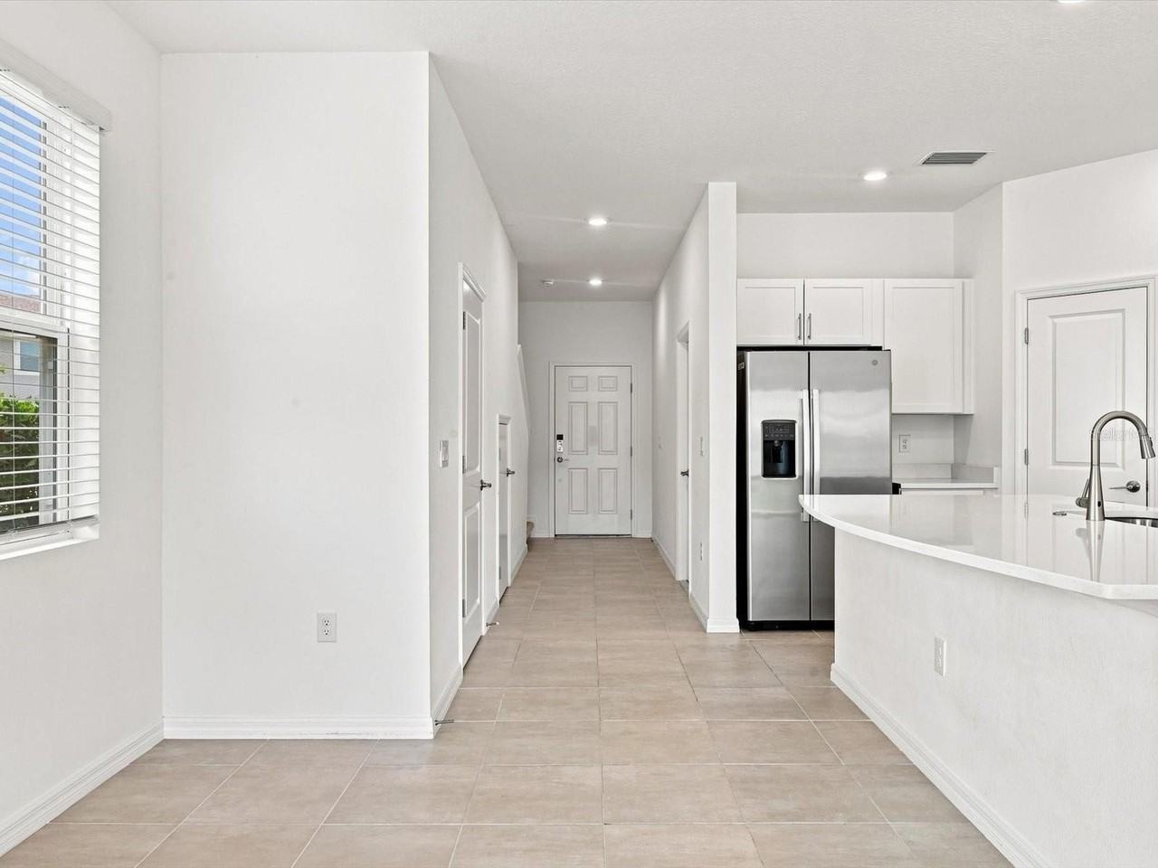 5739 Archipelago St - Photo 3 of 50