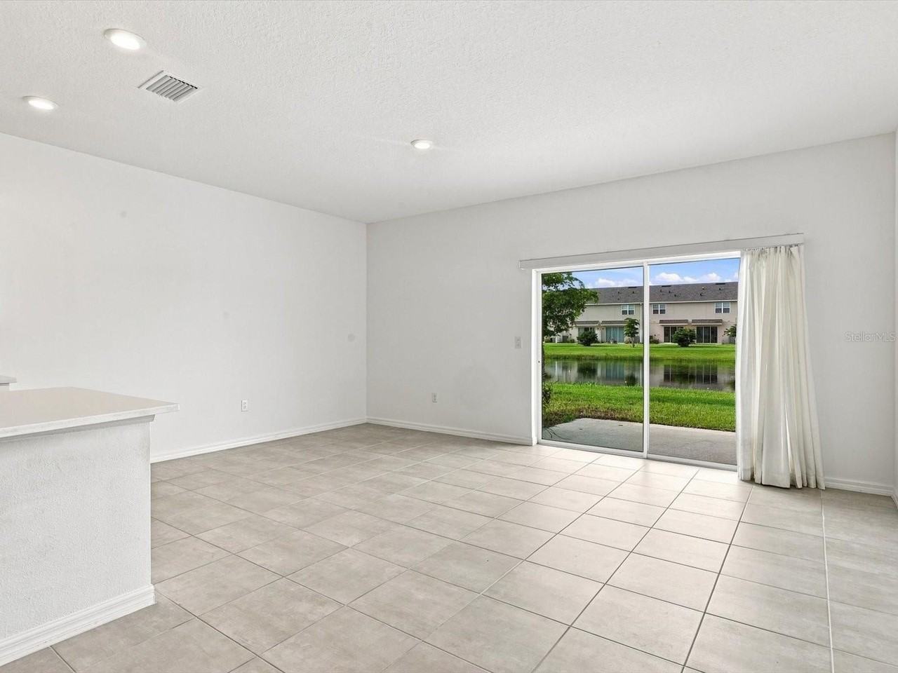 5739 Archipelago St - Photo 6 of 50