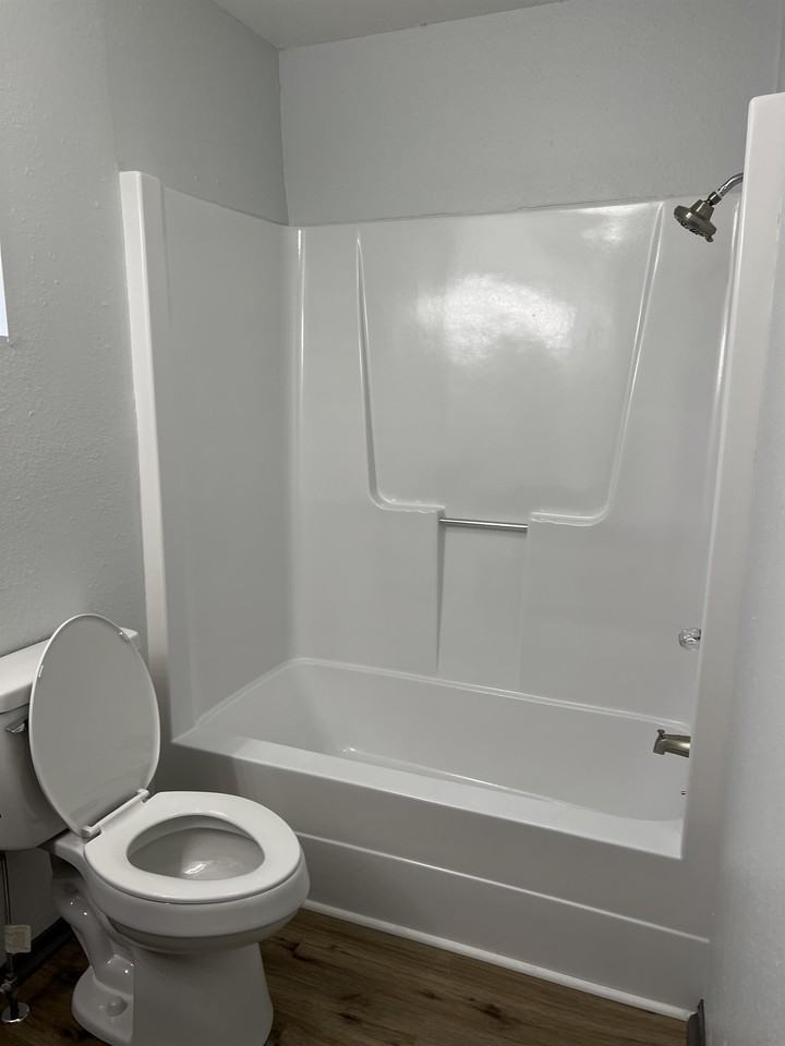 307 S Seneca St #104 - Photo 7 of 9
