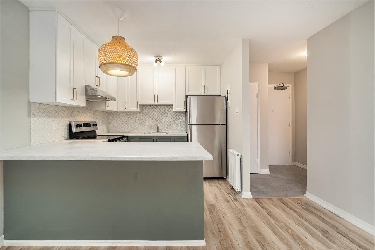 90 Willow Street #403 - Photo 2 of 7