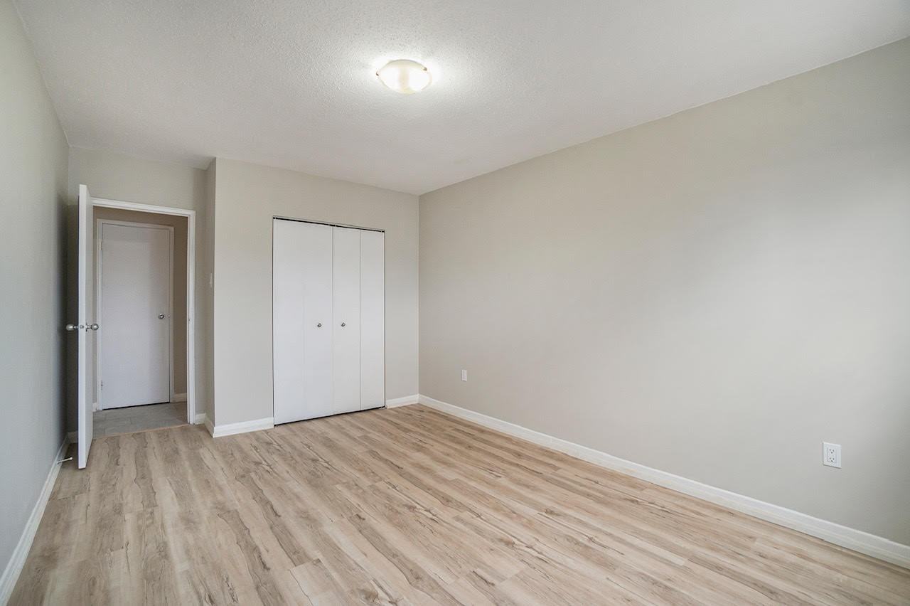 90 Willow Street #403 - Photo 6 of 7