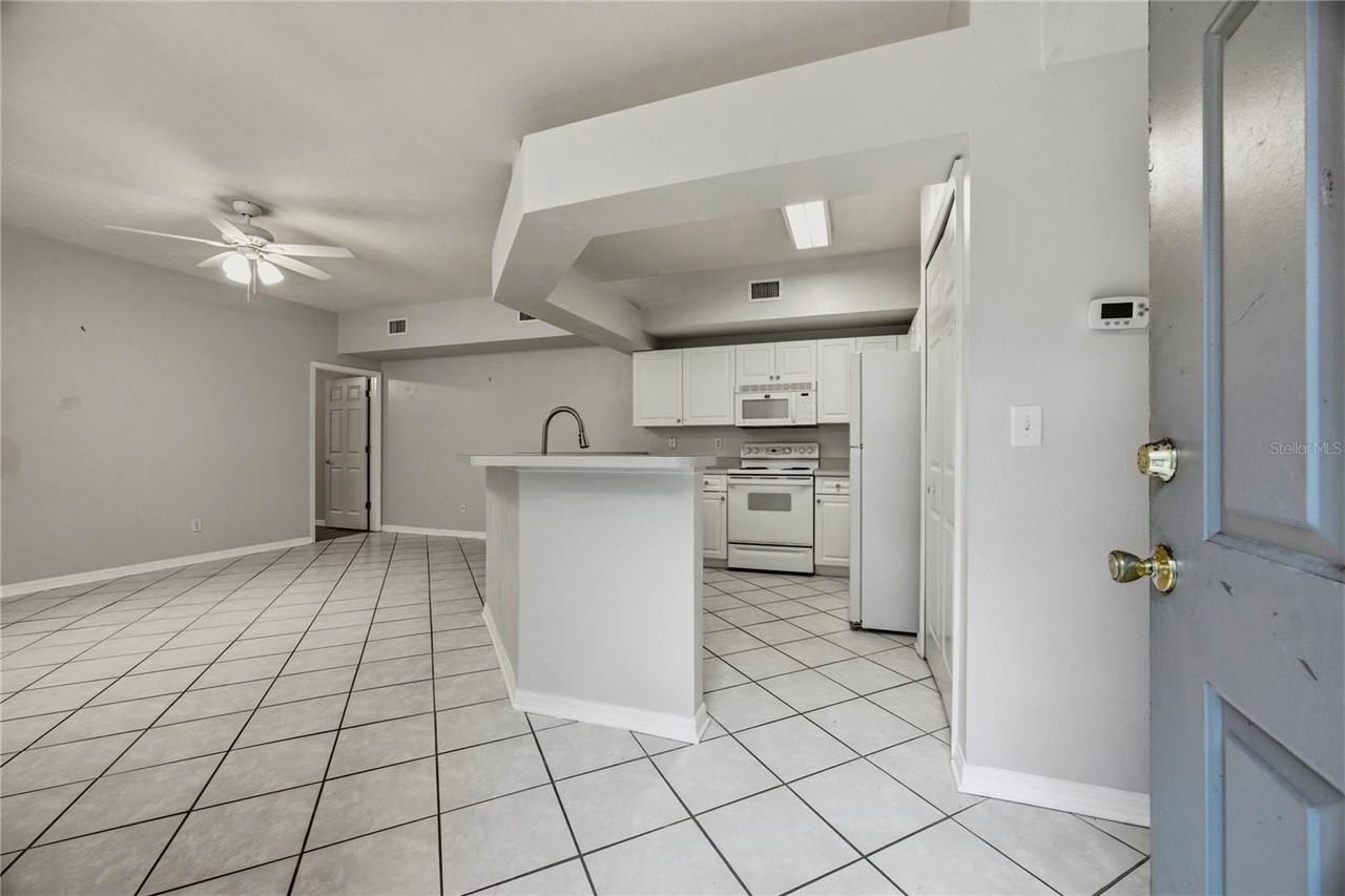 350 Nw 50th Blvd #350 - Photo 6 of 28
