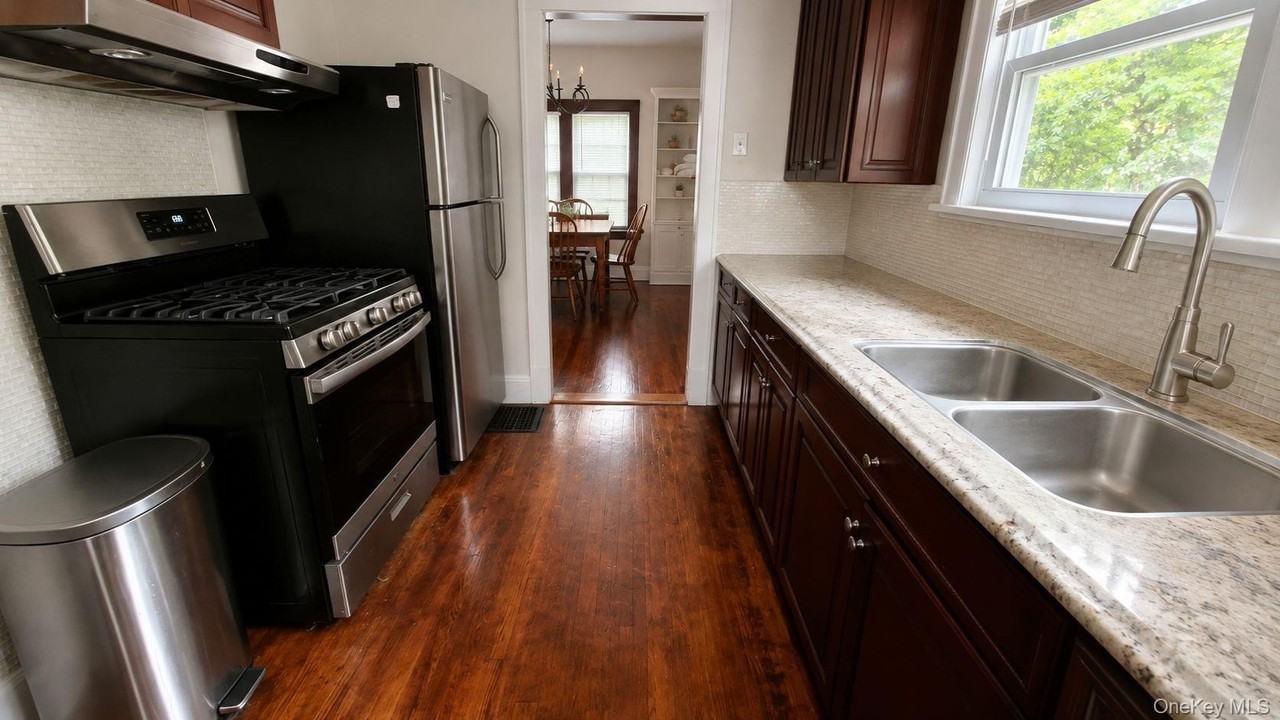 32 S Boulevard - Photo 5 of 16
