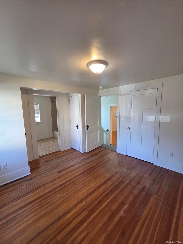 65 S Clinton St #B - Photo 5 of 11