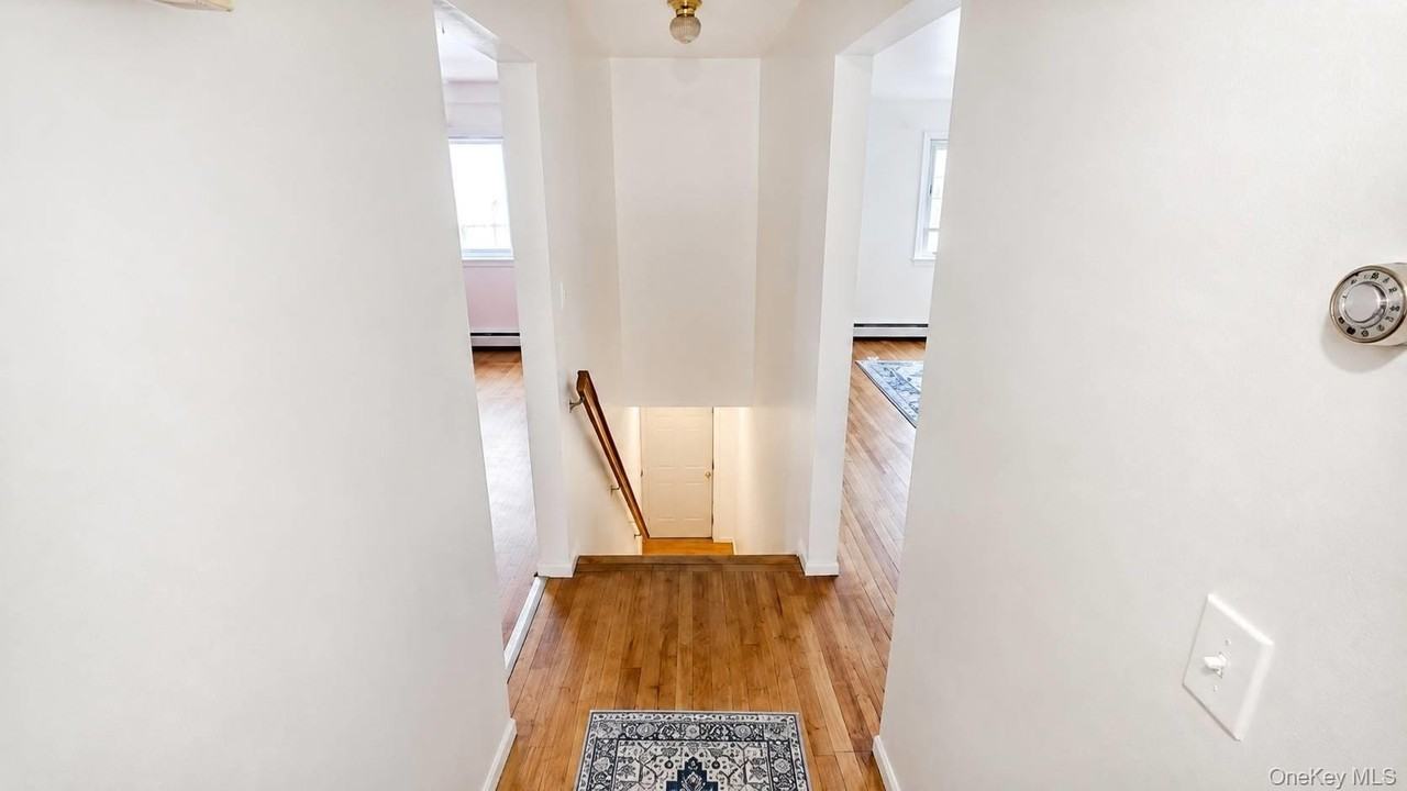 5 Fishkill Glen Dr #B - Photo 5 of 12