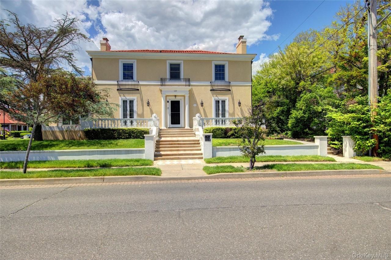 159 Magnolia Blvd - Photo 4 of 45