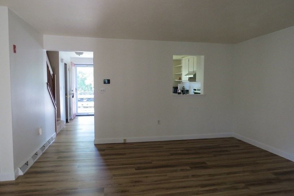 14 Hartshorn Pl #14 - Photo 6 of 24