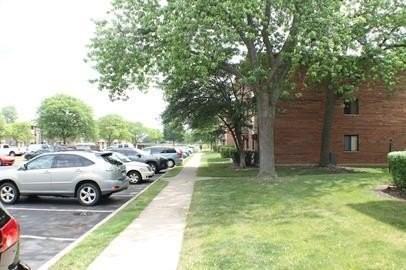 17 Parkside Ct #3 - Photo 4 of 18
